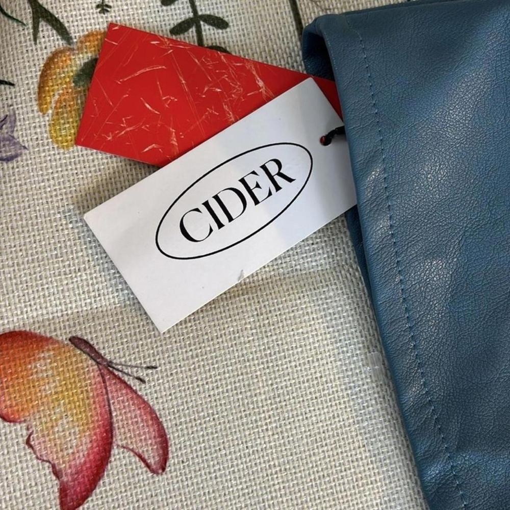 CIDER Women's Faux Leather Ruched Mini Skirt‎ - Stylish & Trendy - Picture 2 of 5